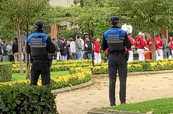 Operativo policial en una Carpa anterior.