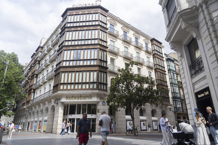 Sede central de Kutxabank, en la Gran Vía bilbaina.