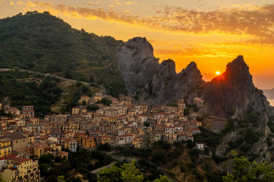 Italiara bidaiatzeko aukera izango dute irabazleek, besteak beste.