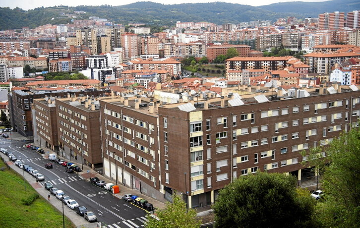 Etxebizitzak, Bilboko Miribilla auzoan.