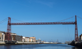 El Puente Colgante de Portugalete suspenderá su servicio de transporte para cambiar los cables de la barquilla.