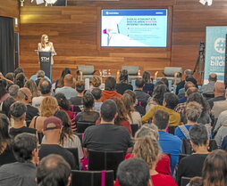 Euskarabilduaren topaketak izan ziren atzo Donostiako San Telmon.