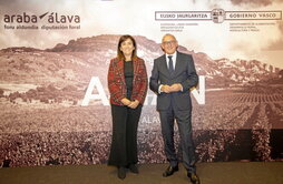Amaia Barredo y Ramiro González.