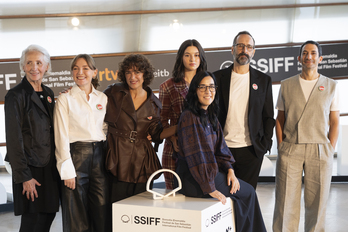 Parte del equipo de ‘Los Domingos’ en Zinemaldia.