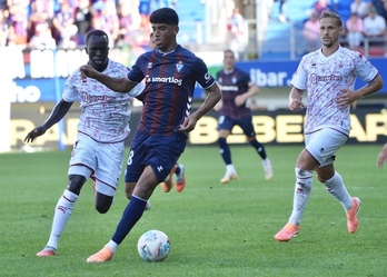 Malcom Adu Ares, en Ipurua en el partido del Eibar frente al Castellón.