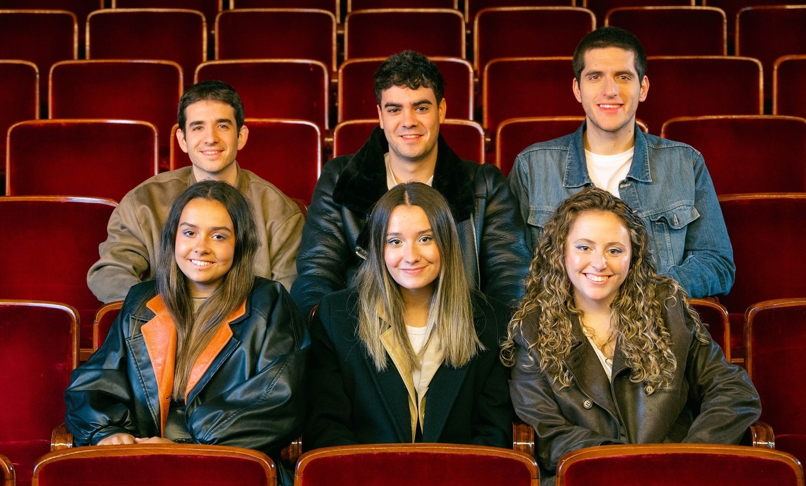 Sukena taldeko sei musikariak.