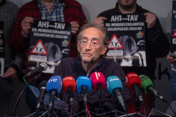 Julio Villanueva artxiboko argazki batean