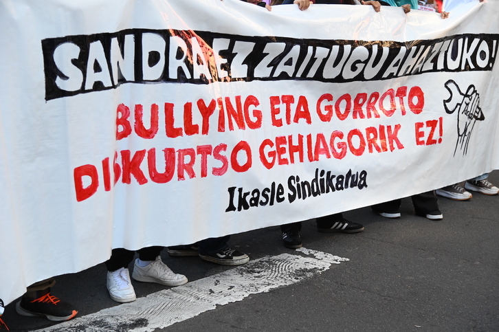 Hernaniko ikasle talde bat, artxiboko irudi batean.