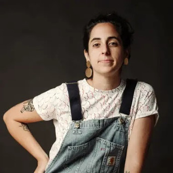 La ilustradora gasteiztarra Amaia Arrazola.