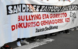 Eskola jazarpenaren kontrako mobilizazio bat.