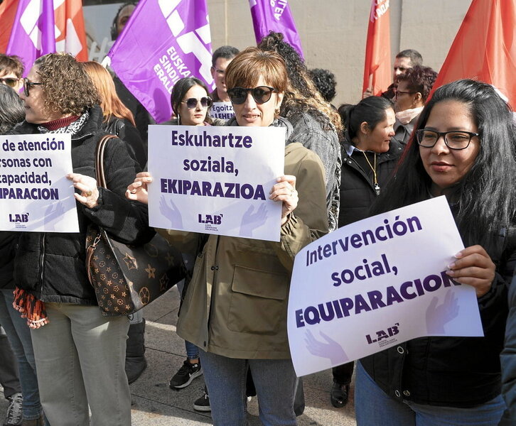 LABek atzo Iruñean egindako mobilizazioa.