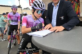 Irati Arangurenek profesionaletarako jauzia emango du.