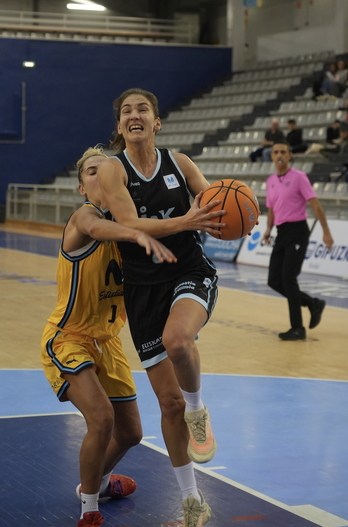 Rosó Buch, con su verticalidad habitual, ha apuntillado a Estudiantes.