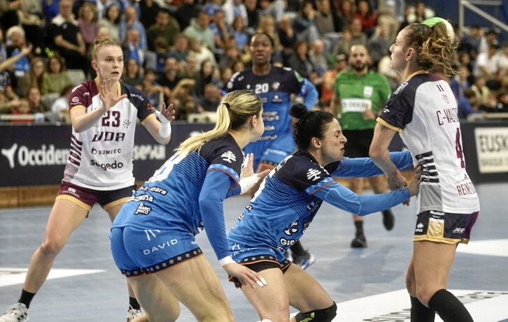 El nivel y la intensidad defensiva de Super Amara Bera Bera fueron tremendos.