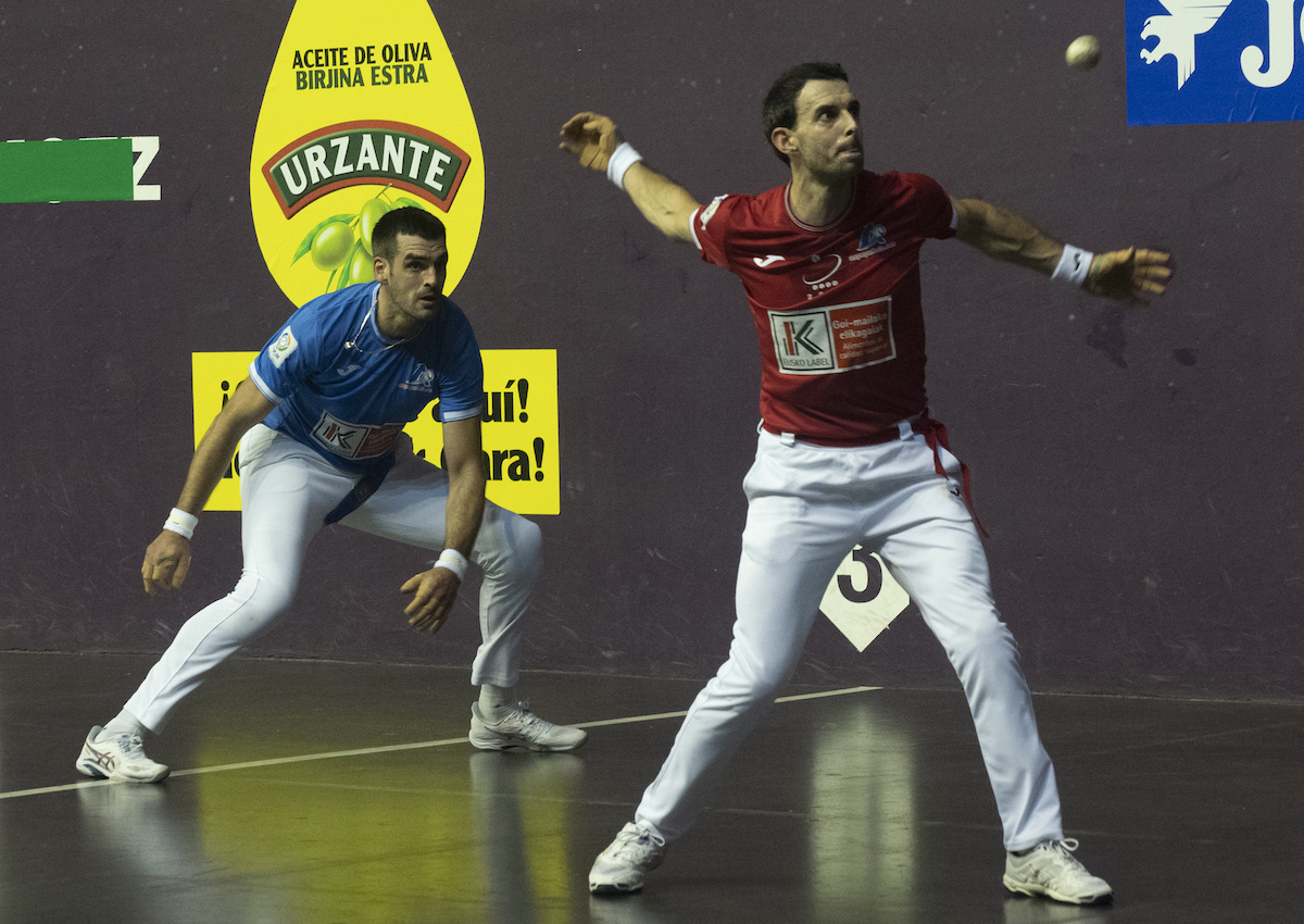 Altuna III.a nagusitu da «inork jokatu nahi ez duen partidan» (22-20)