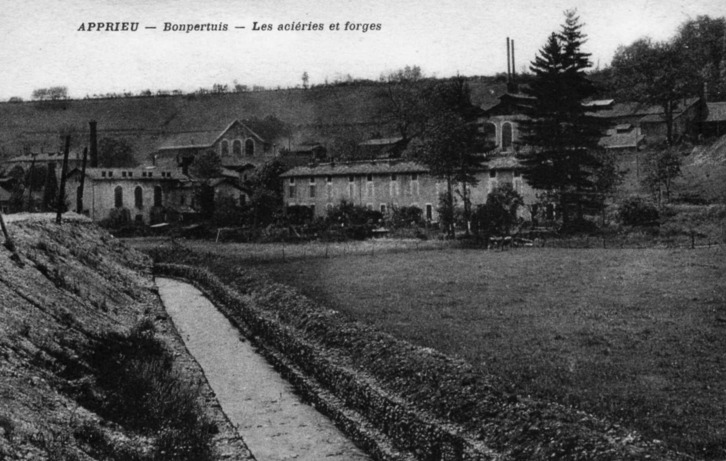 Forjas de Bonpertius cierra tras casi 600 años en funcionamiento.