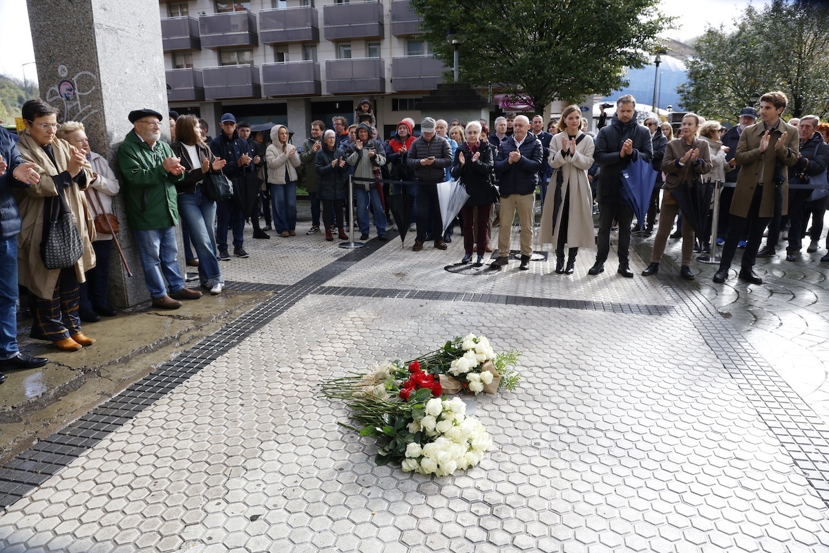 Esan, segundo sindicato de la Ertzaintza, sigue negando y exige retirar la placa por Rosa Zarra