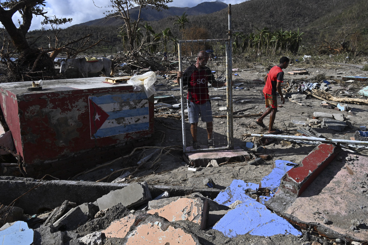 Melissa urakanaren kalteak Kuban: 90.000 etxebizitza eta 100.000 hektarea laborantza