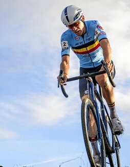 Toon Aerts, bere Orbea Orcarekin.