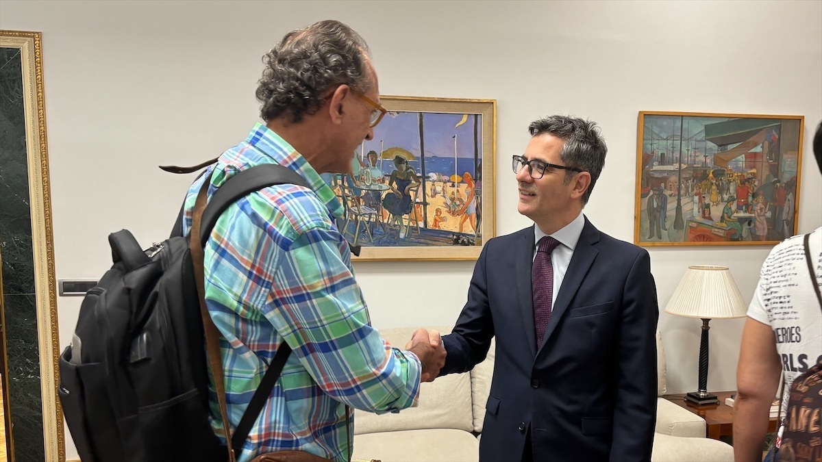 El Gobierno español promete a víctimas de abusos en la Iglesia que «en breve habrá noticias»