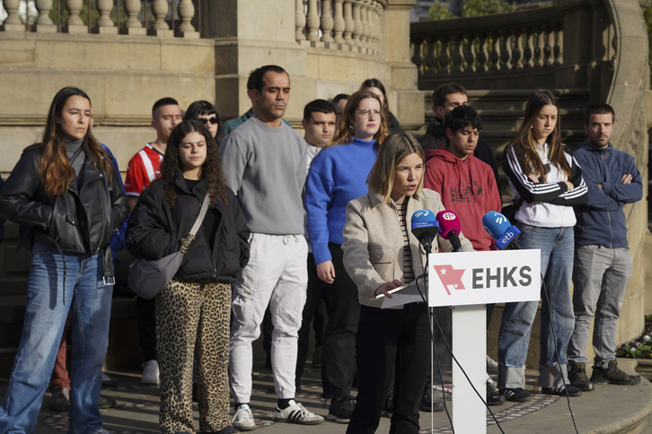 Iruñean egin du agerraldia EHKS-k.