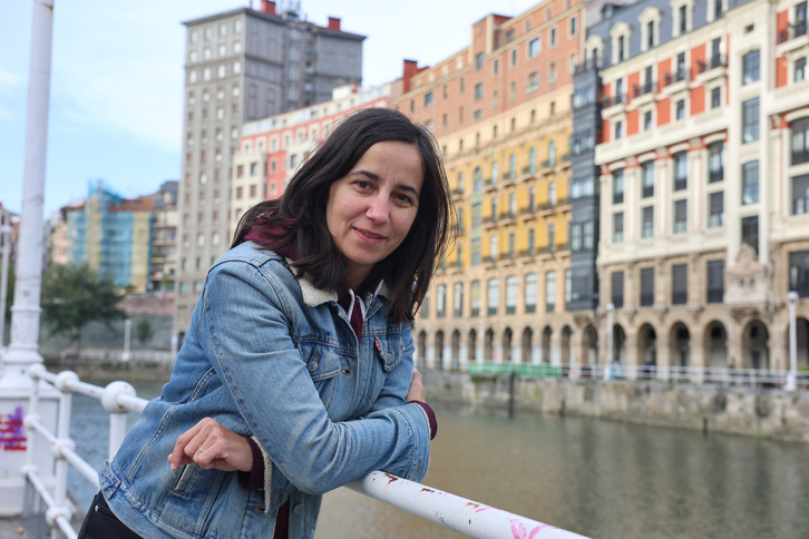 La directora bilbaina, en un descanso durante los ensayos.