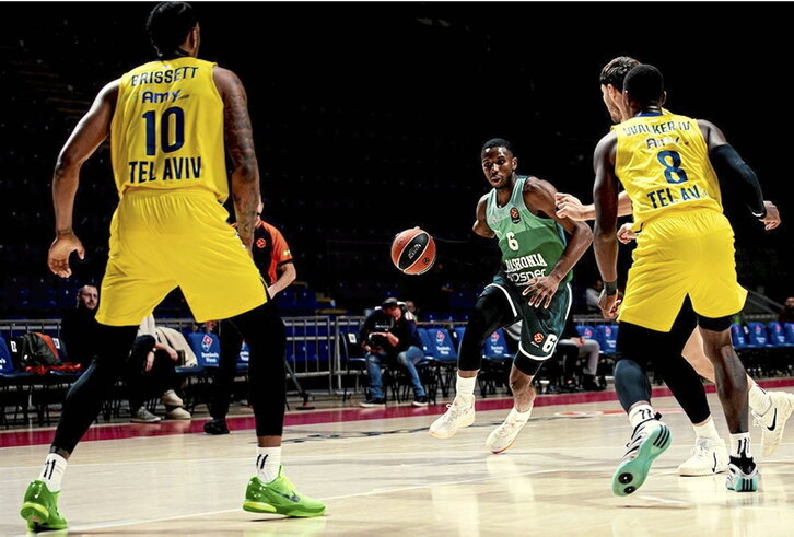 Pese a la reacción tras el descanso, Saski baskonia no pudo llevarse un partido que nunca debió haber jugado.