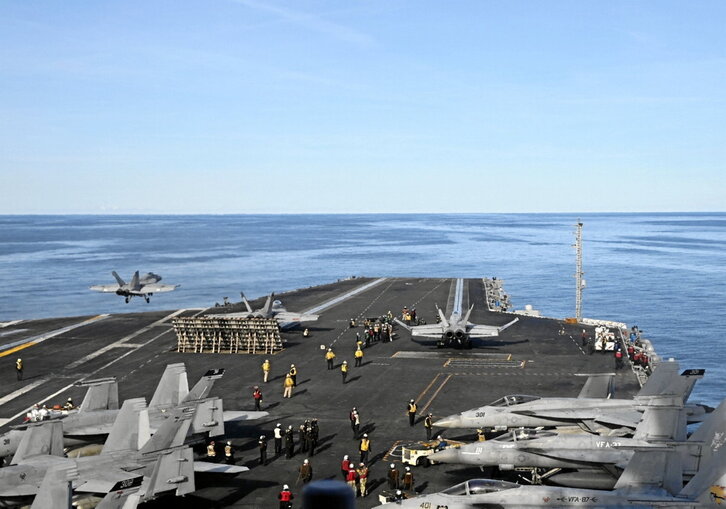 Portaaviones USS Gerald R. Ford, que EEUU ha enviado al Caribe.