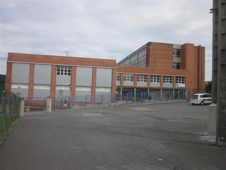 Instituto de Plentzia.