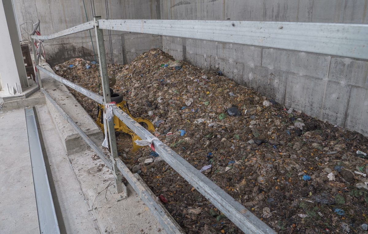 Planta de biometanización en la incineradora de Zubieta, en Gipuzkoa. (Andoni CANELLADA/FOKU) Planta de biometanización en la incineradora de Zubieta, en Gipuzkoa. (Andoni CANELLADA/FOKU)