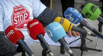 Kaleratzeak Stop plataformak Etxebizitza Legea betetzeko eskatu zuen.