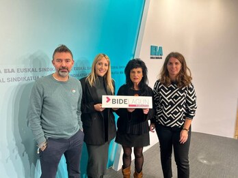 ELAk sortutako Bdelagun fundazioaren bozeramaileak gaur Bilbon emandako prentsaurrekoan.