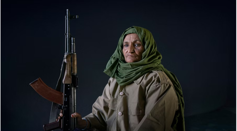 Embarka Saleh Did  (El Aaiun, 1955).