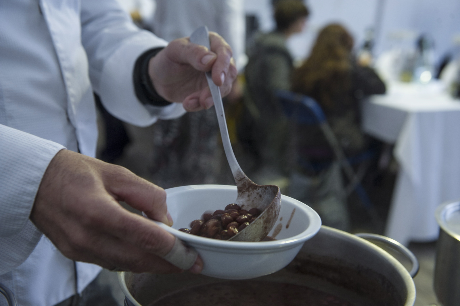 Jai egun handia, elikagai honen inguruan. 