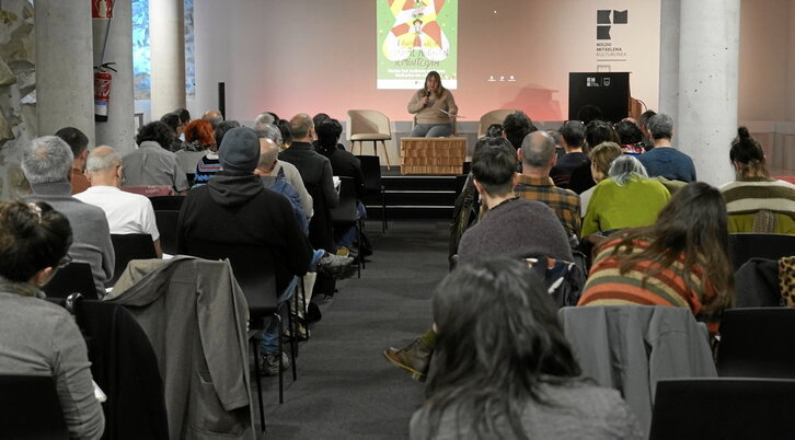 II. Euskal Artisten Mintegia izan zen, atzo, Donostian.