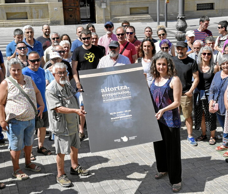 «Egiaren garaia da» dinamika pozik agertu da ebazpenarekin.