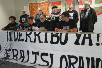 Comparecencia ante los medios de la Agrupación de Asociaciones Memorialistas por el derribo de Los Caídos.