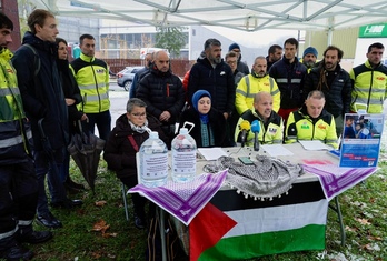 Presentación de la campaña para garantizar el acceso a agua potable en Gaza.