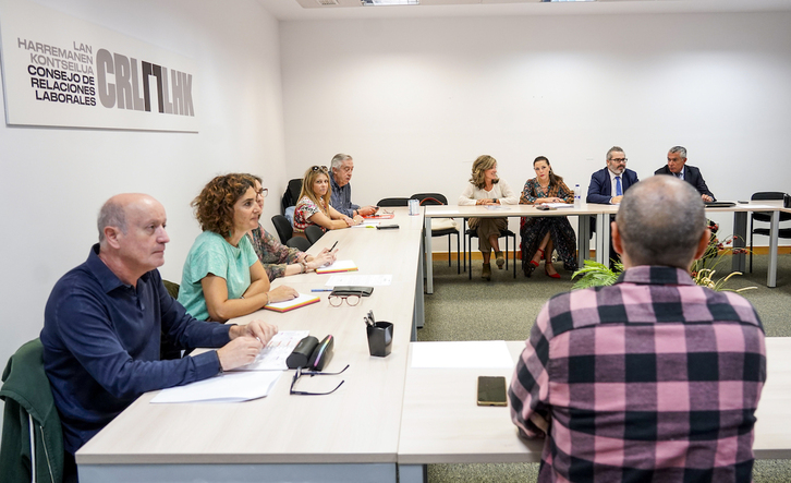 Imagen del acto de conciliación entre ELA y LAB con Confebask que no prosperó.