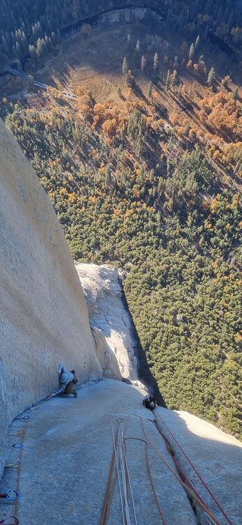 Jon eta Mikel Inorizak 'Freerider' igo dute; irudian, Enduro corner luzean.