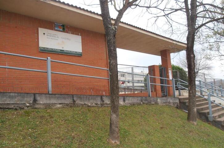 Imagen del CEIP Basozelai-Gaztelu HLHI de Basauri.