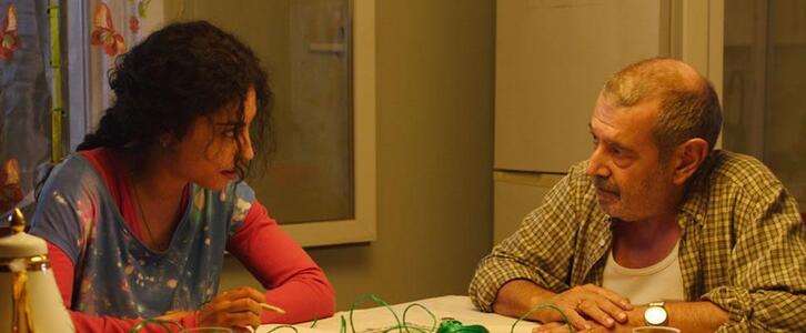 Fotograma de ‘La tierra de Amira’.