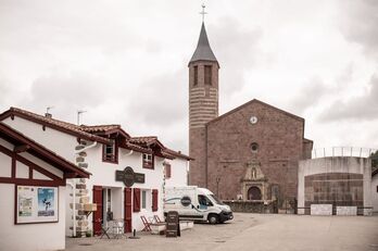 Le village d'Ossès compte 880 habitants.
