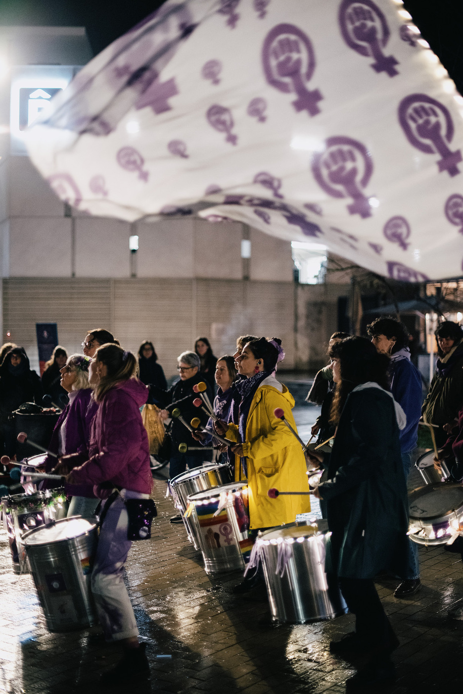 Batucada en la marcha de Baiona. Batucada en la marcha de Baiona.
