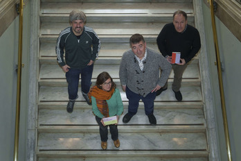 Alberdaniak asteazken honetan aurkeztu ditu logo eta sail berria.