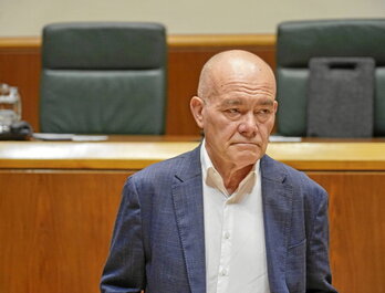 Juan Ignacio Pérez Iglesias, en el Parlamento de Gasteiz.