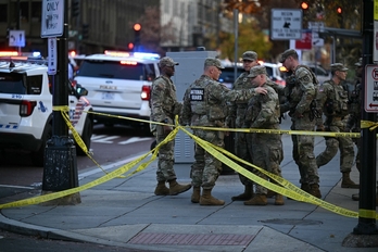 Soldados de la Guardia Nacional, cerca del lugar del tiroteo.