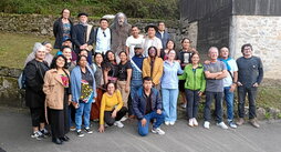 Ataungo Barandiaran Museora egindako bisitan euskal mitologian murgildu ziren.