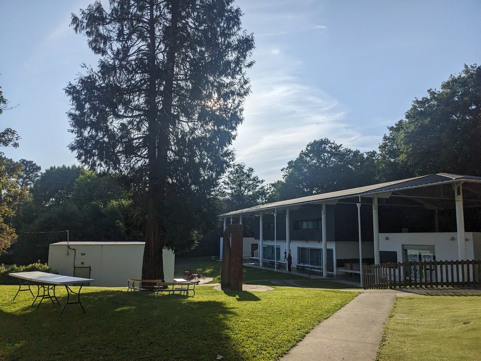 Biarritzeko Itsas Argi Ikastolaren egungo instalazioak. Biarritzeko Itsas Argi Ikastolaren egungo instalazioak.