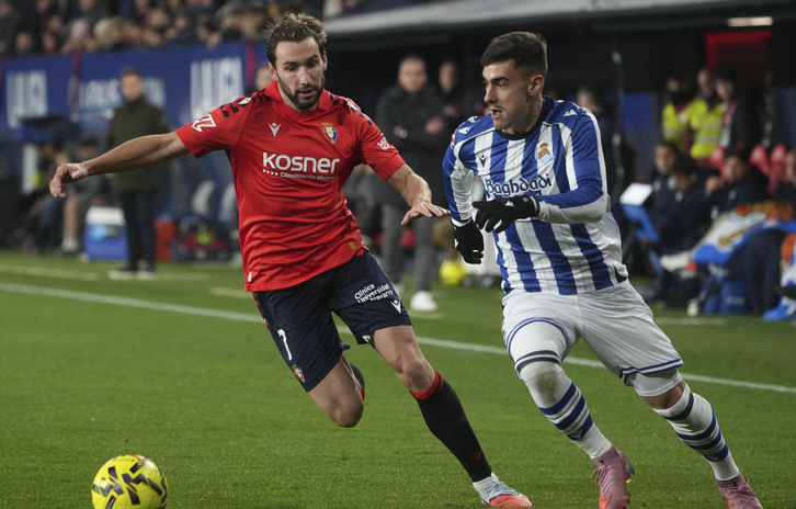 Moncayola tendrá que seguir de lateral derecho salvo que Lisci dé la titularidad a Mikel Serrano, nuevo en la lista.